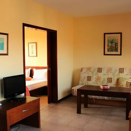 מלון Asti Arthotel