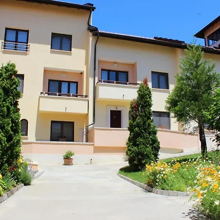 Asti Arthotel סינמורץ