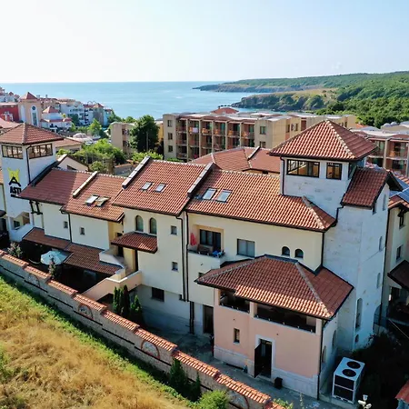 Hotel Asti Arthotel Sinemoretz