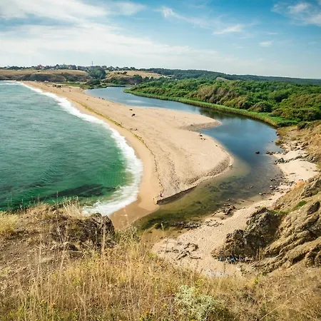 Asti Arthotel Hotel 3*