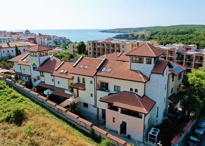 Hotel Asti Arthotel Sinemoretz