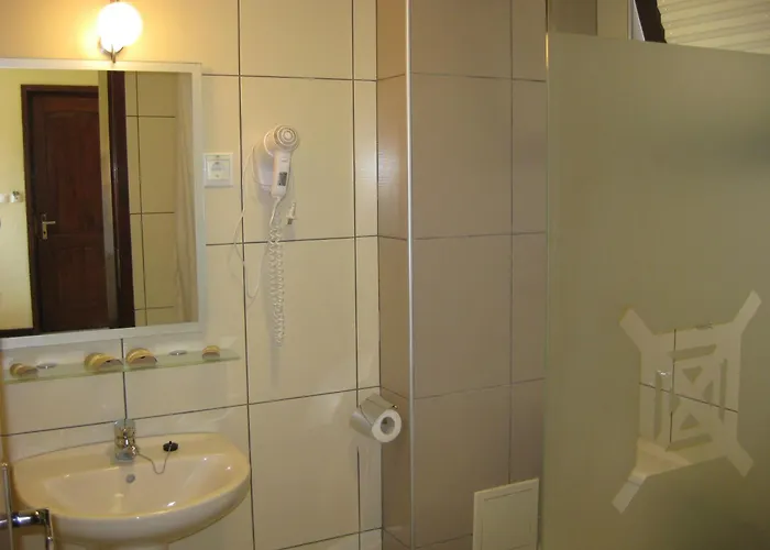 Hotel Asti Arthotel Sinemoretz